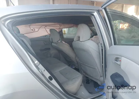 2010 Honda Insight Ex z USA, uszkodzony, nr VIN JHMZE2H77AS005397